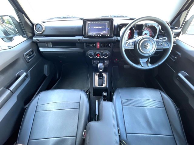 Suzuki Jimny Sierra 2