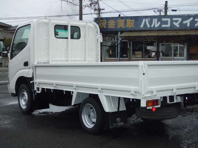 Toyota Toyoace 4