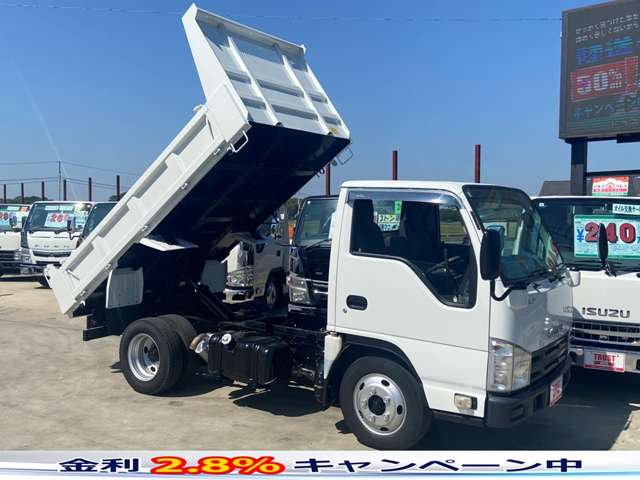 Isuzu Elf 6