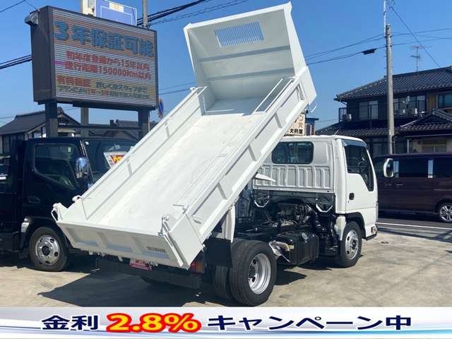 Isuzu Elf 9