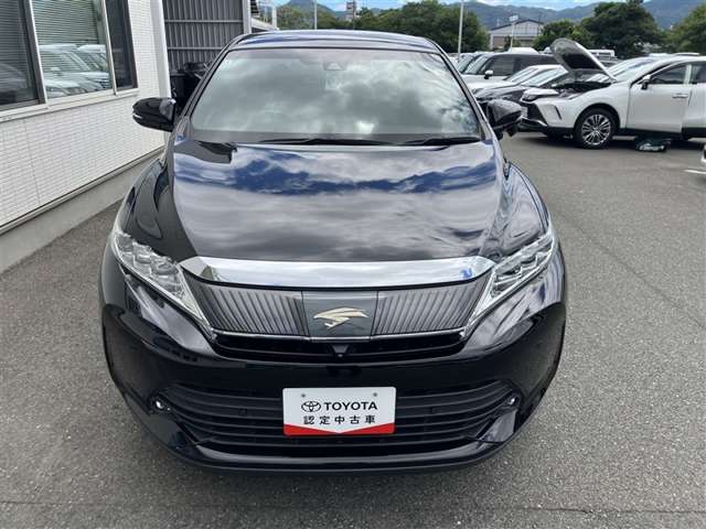 Toyota Harrier 2