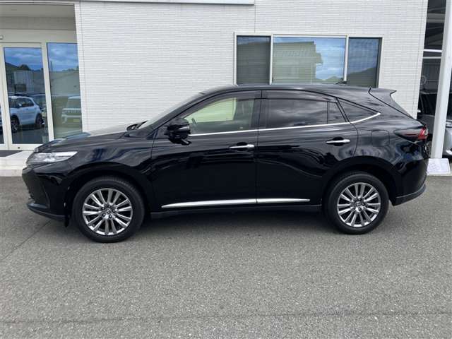 Toyota Harrier 4