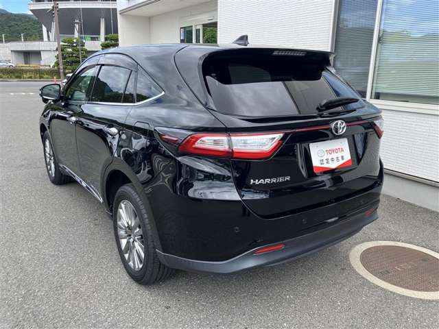 Toyota Harrier 5