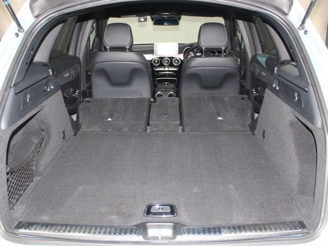 Mercedes-Benz GLC 10