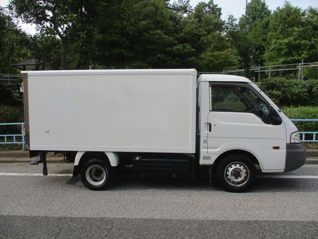 Mazda Bongo Truck 6