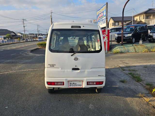Nissan NV100 Clipper 12