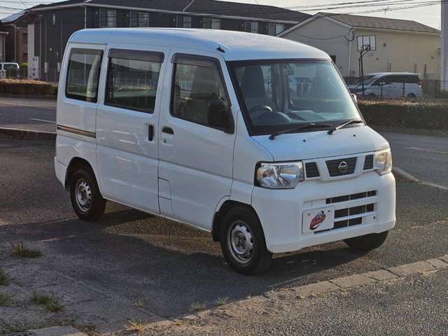Nissan NV100 Clipper 10