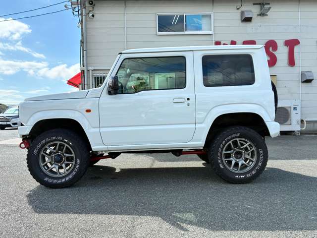 Suzuki Jimny 4