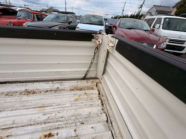Mazda Bongo Truck 11