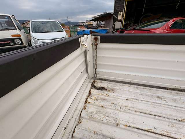 Mazda Bongo Truck 10