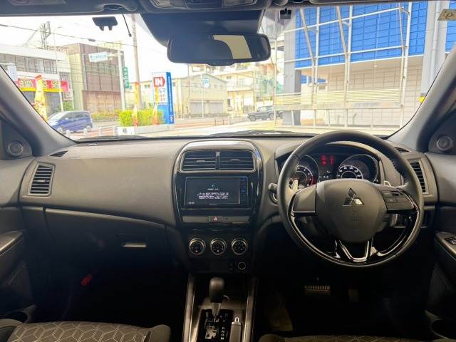 Mitsubishi RVR 2