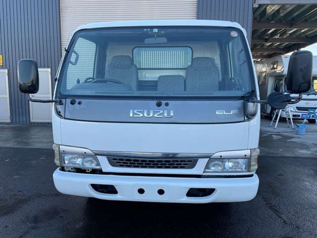 Isuzu Elf 3