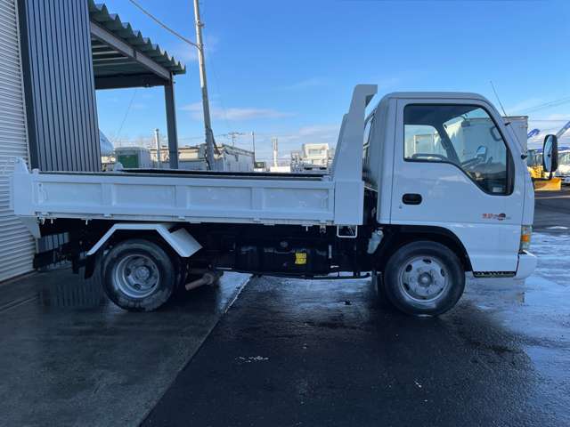 Isuzu Elf 5