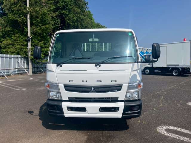 Mitsubishi Fuso Canter 2