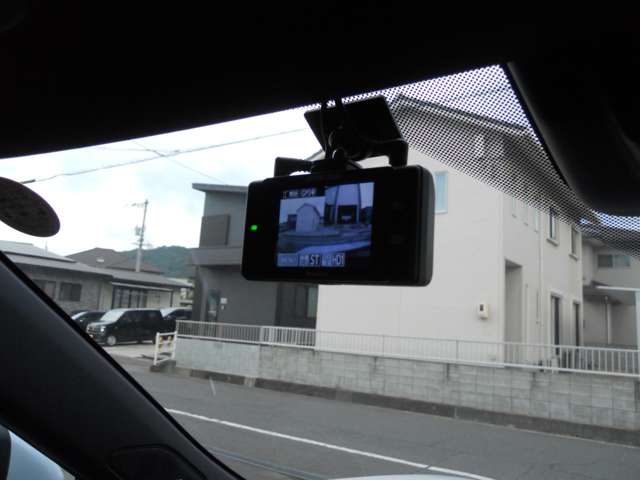 Mitsubishi Outlander 11