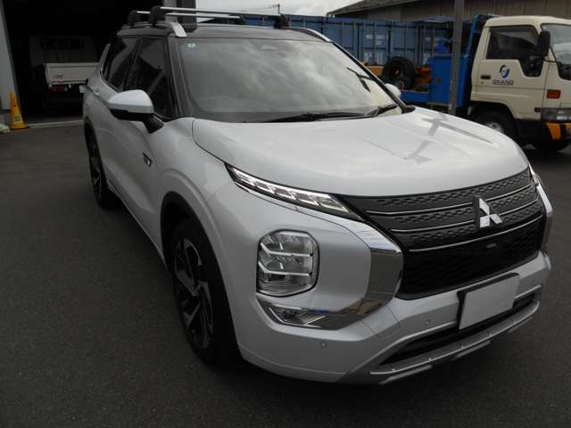 Mitsubishi Outlander 3