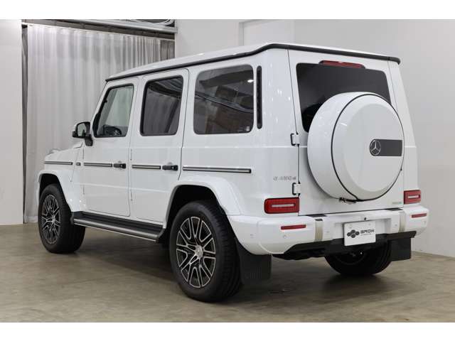 Mercedes-Benz G-Class 4