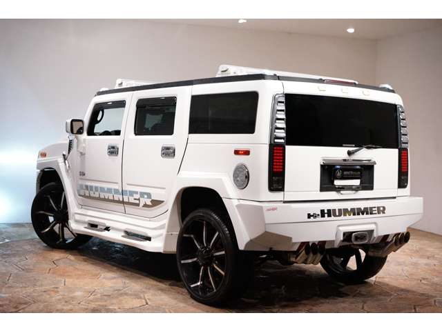 Hummer H2 11