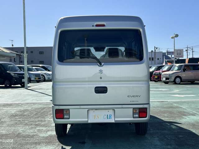 Suzuki Every 3