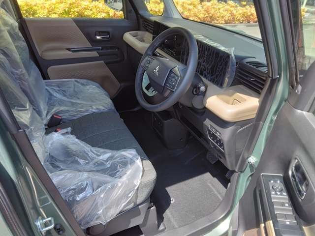 Mitsubishi Delica Mini 6