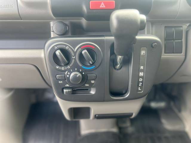Suzuki Every 8
