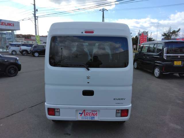 Suzuki Every 5