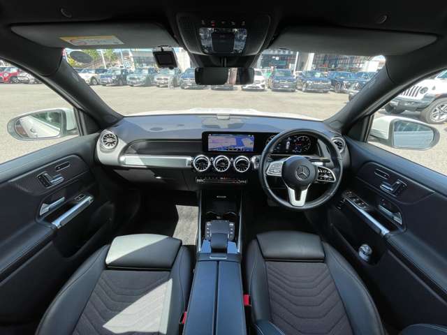 Mercedes-Benz GLB 5