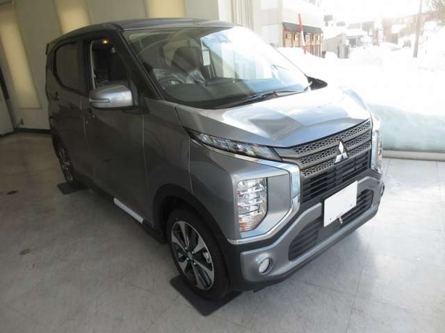 Mitsubishi eK X 2
