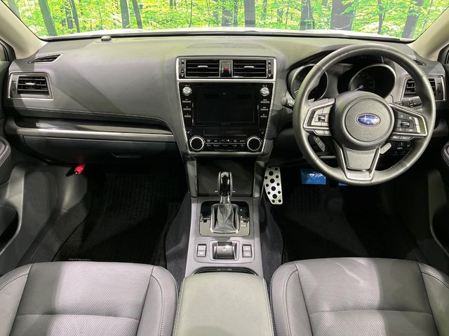 Subaru Legacy Outback 2