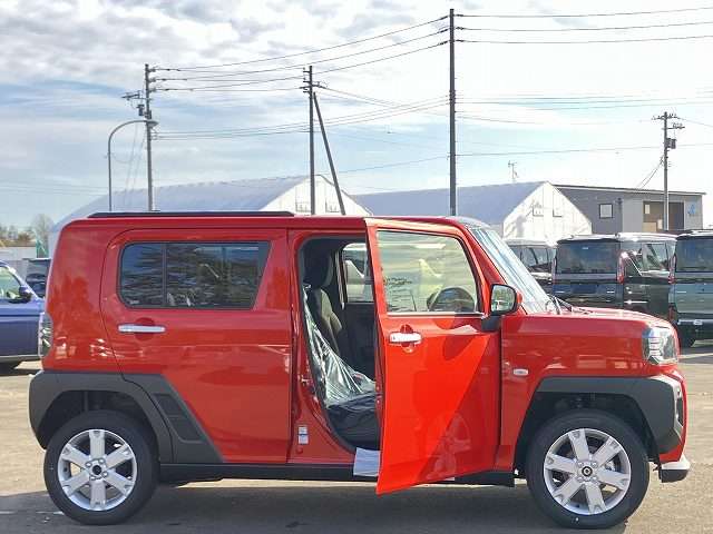 Daihatsu Taft 11