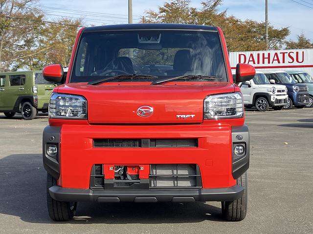 Daihatsu Taft 6