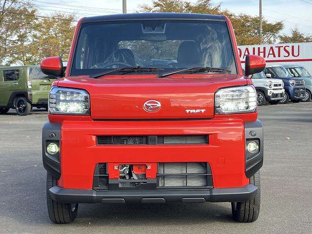 Daihatsu Taft 7