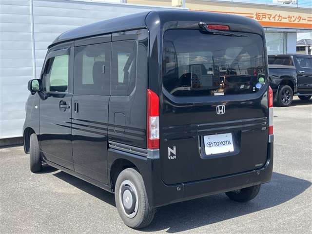 Honda N-VAN 11