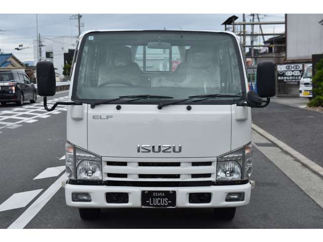 Isuzu Elf 6