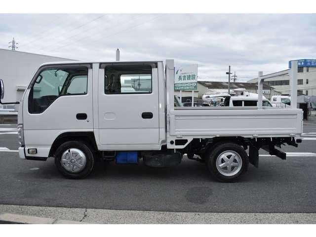 Isuzu Elf 8