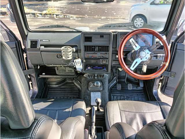 Suzuki Jimny 4