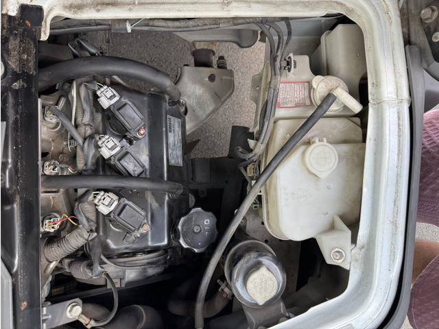 Nissan NV100 Clipper 8