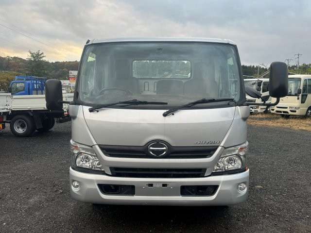 Hino Dutro 2