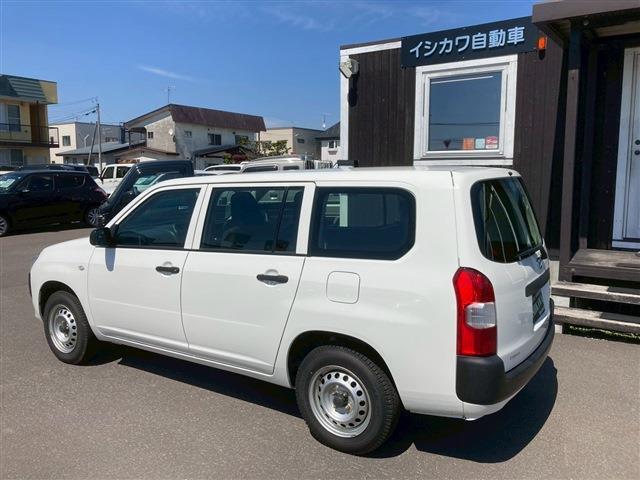 Toyota Succeed Van 6