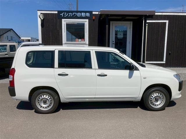 Toyota Succeed Van 10