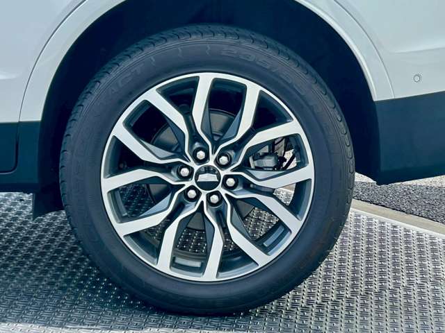 Cadillac XT5 9
