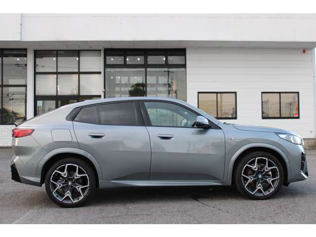BMW X2 12
