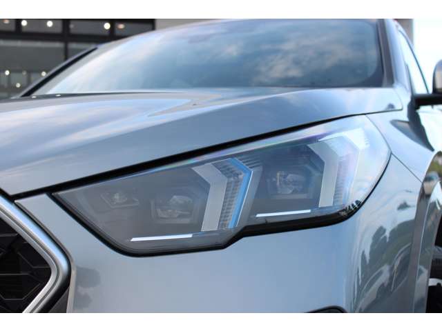 BMW X2 8