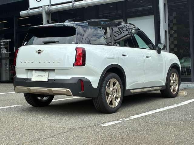 MINI Countryman 6