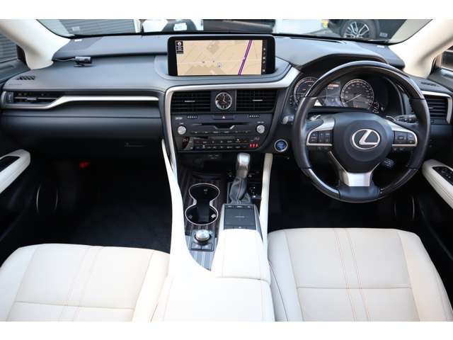 Lexus RX 8