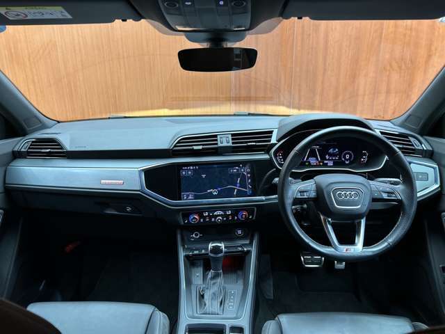Audi Q3 Sportback 4