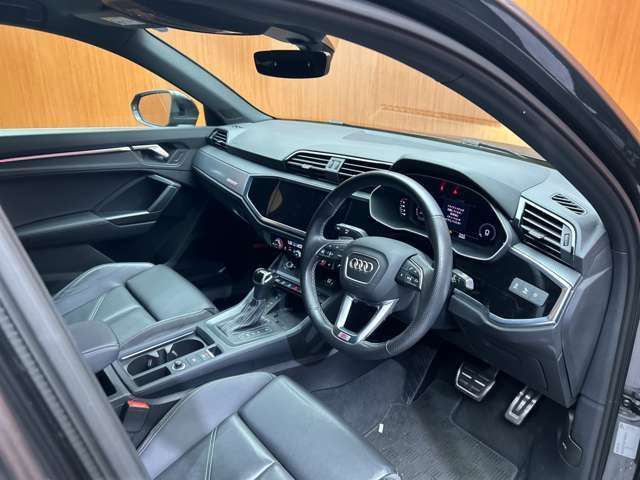 Audi Q3 Sportback 5