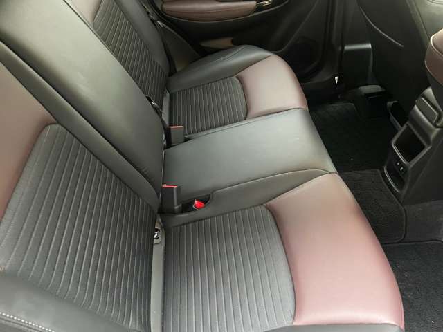 Suzuki Fronx 11