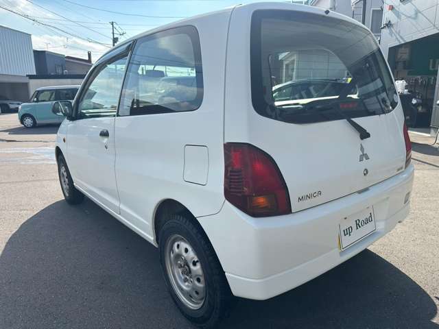Mitsubishi ミニカ 11