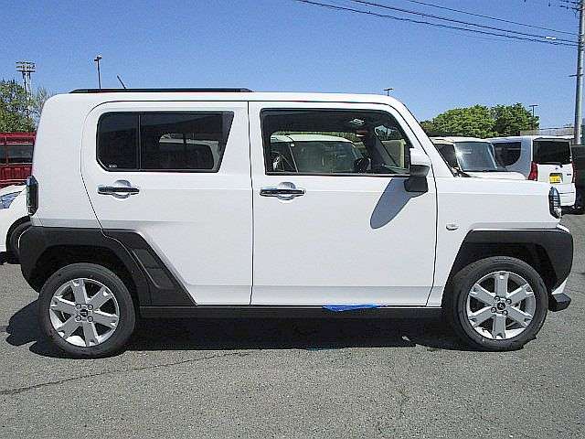 Daihatsu Taft 5